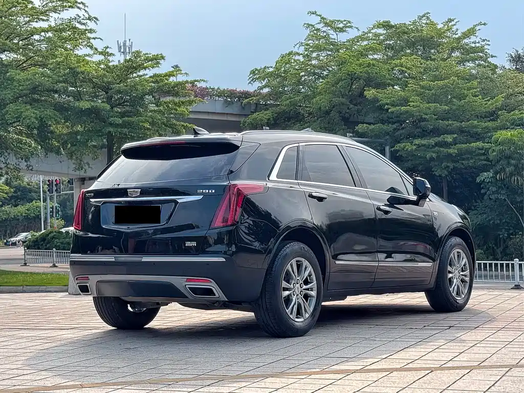 Cadillac XT5 2020 — фото 6