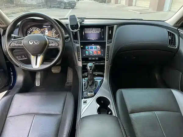 Infiniti Q50L 2022