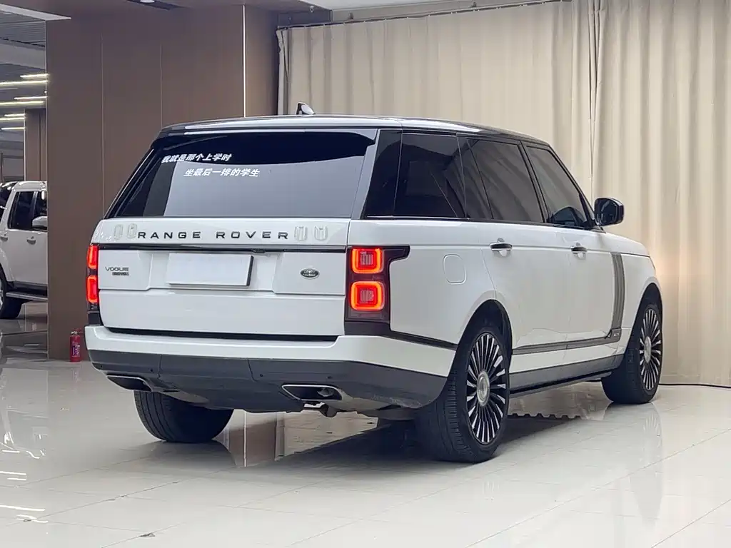 Land Rover Range Rover 2019 — фото 17