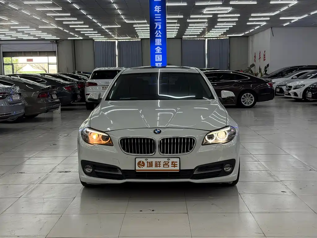 BMW 5 Series 2016 — фото 2