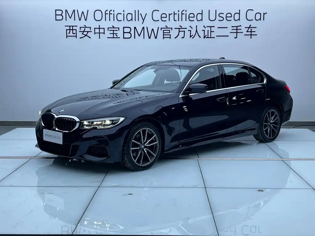 BMW 3 Series 2022 — фото 1