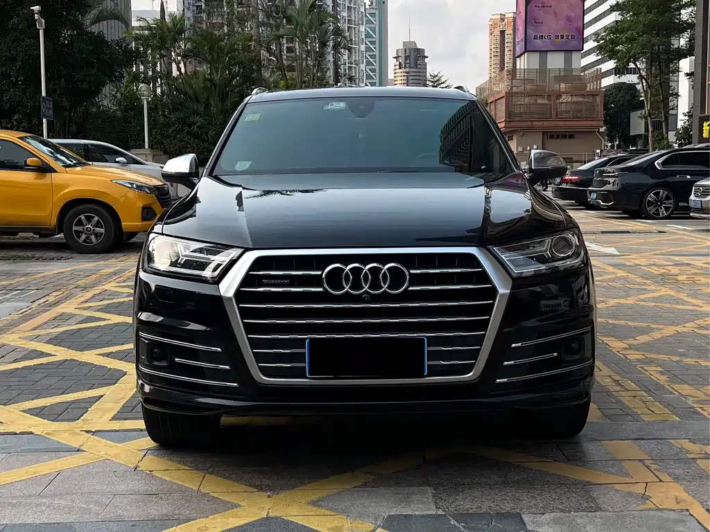 Audi Q7 2017 — фото 2