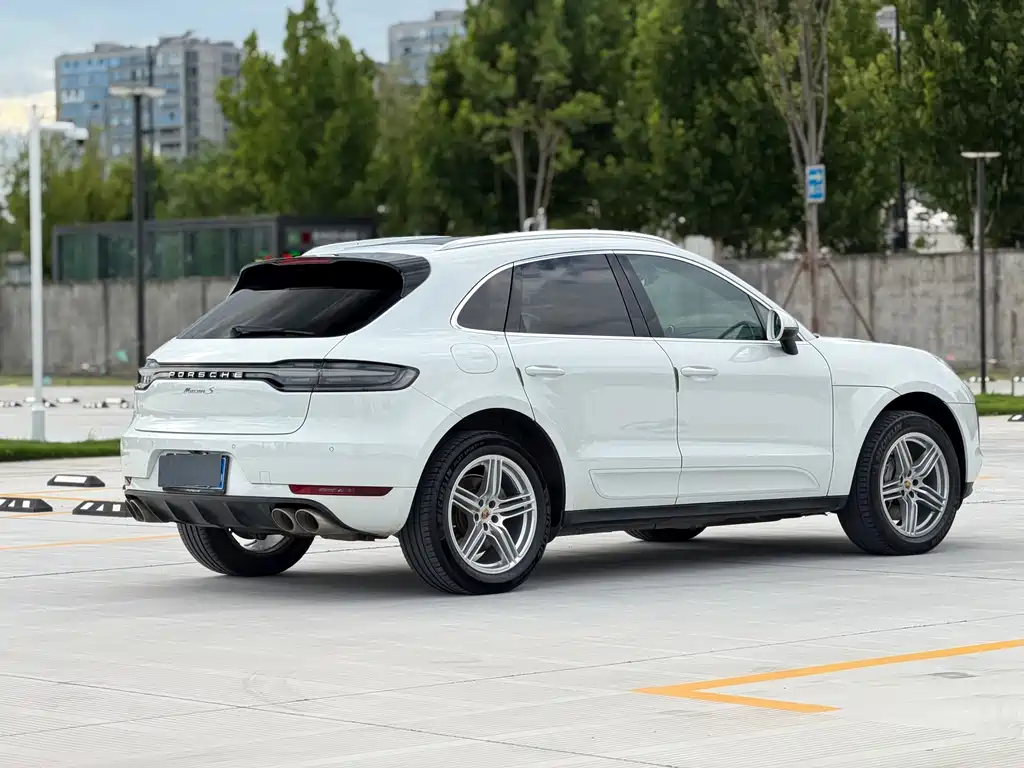 Porsche Macan 2020