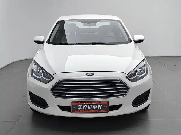 Ford Escort 2017
