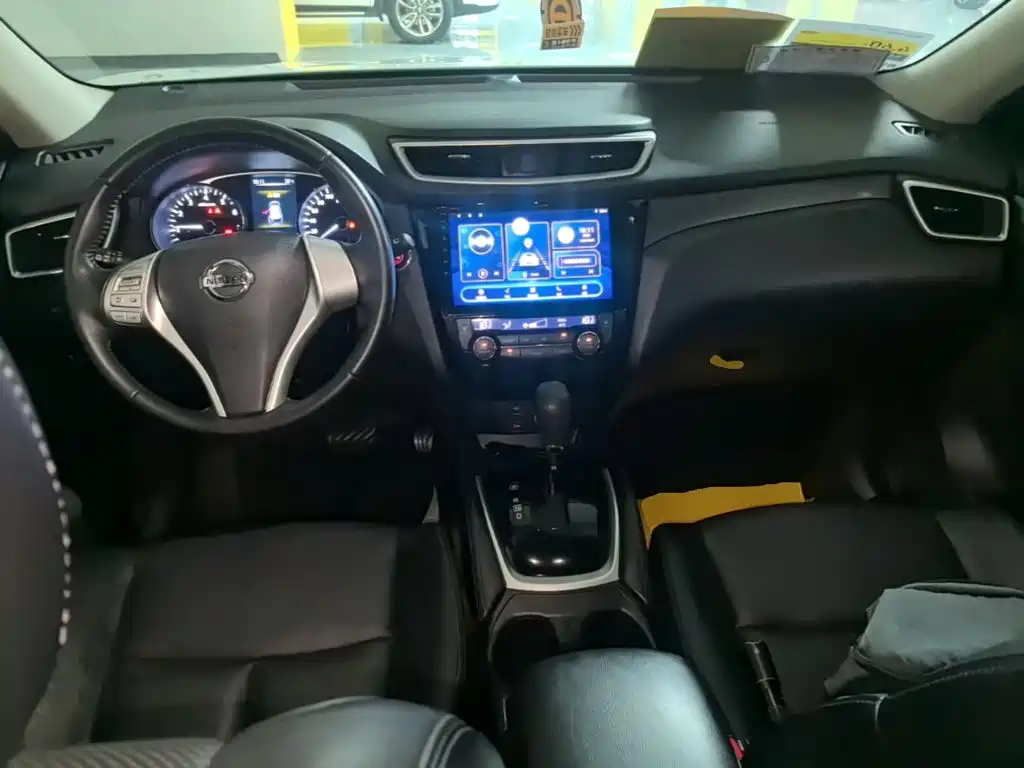 Nissan X-Trail 2015 — фото 10