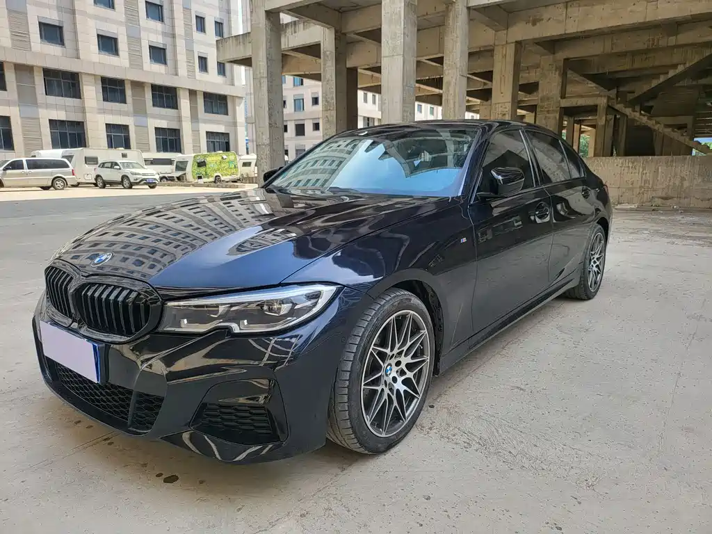 BMW 3 Series 2020 — фото 1