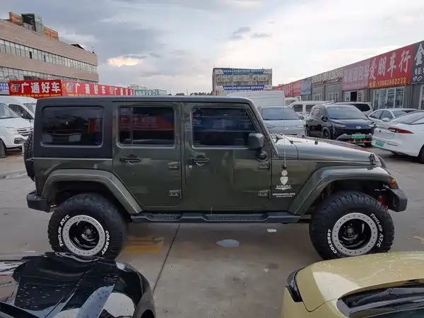 Jeep Wrangler 2016
