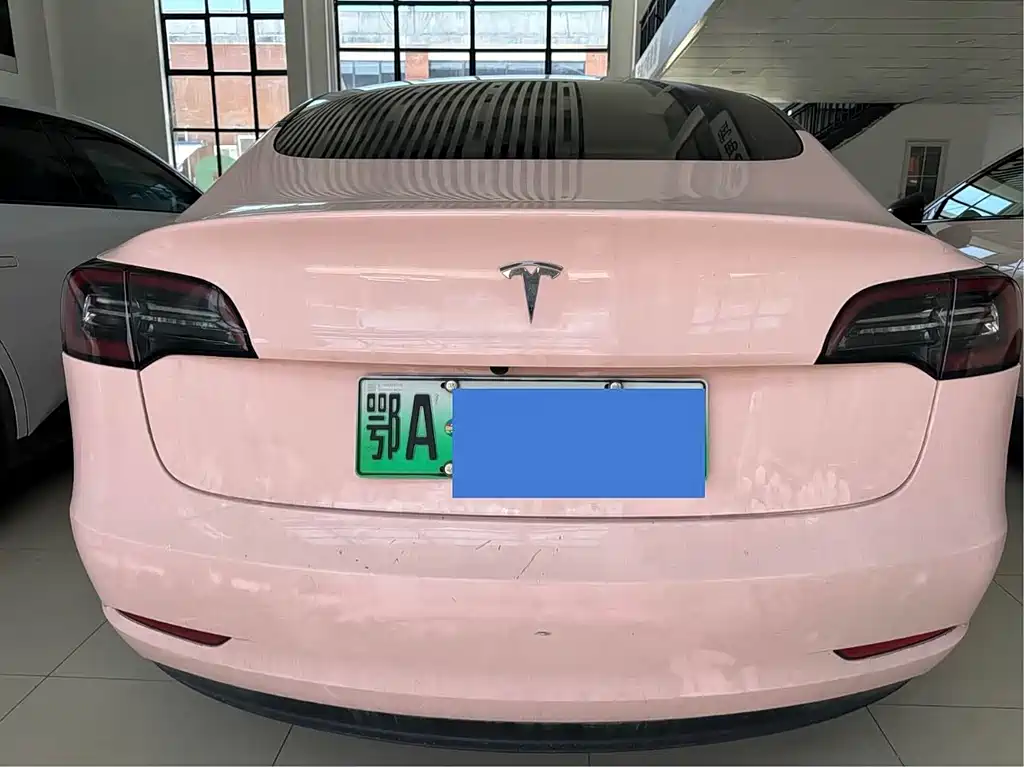 Tesla Model 3 2020 — фото 10