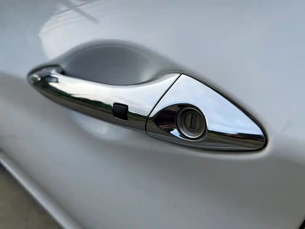 Hyundai Elantra Langdong 2015 — фото 4