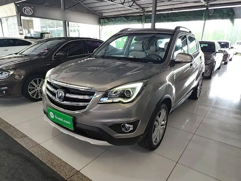 Changan CS35 2017 — фото 2