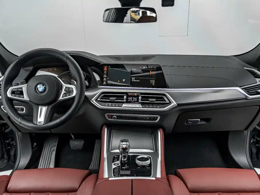 BMW X6 2021 — фото 29