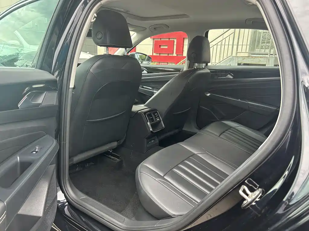 Volkswagen Passat 2024