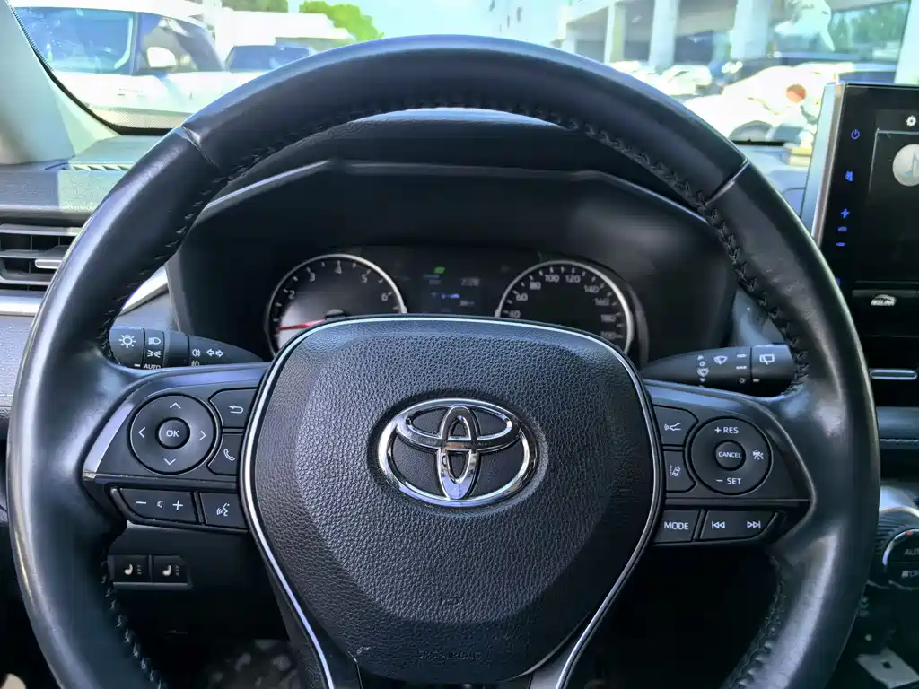 Toyota Wildlander 2021 — фото 14