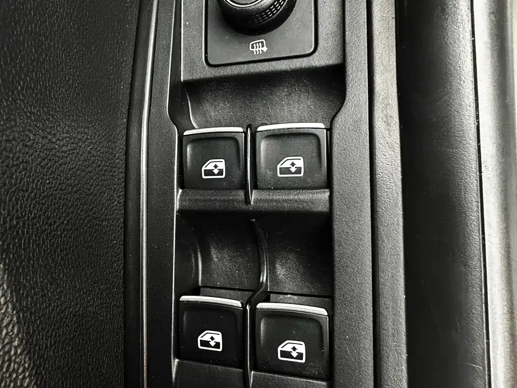 Volkswagen T-Roc 2022 — фото 12