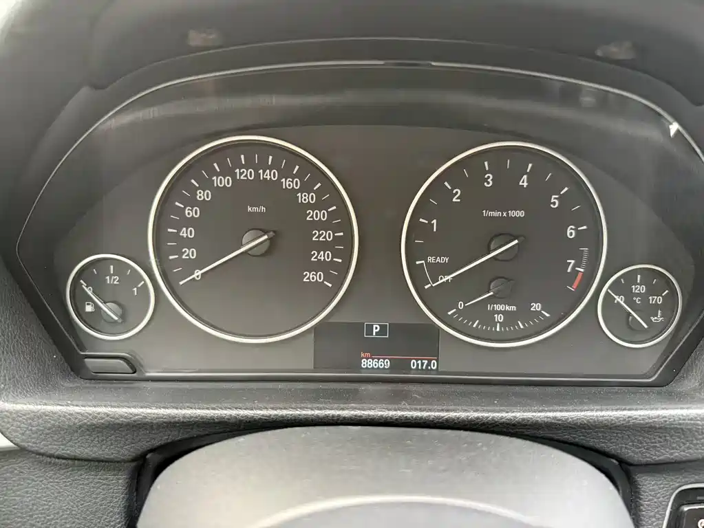 BMW 3 Series 2017