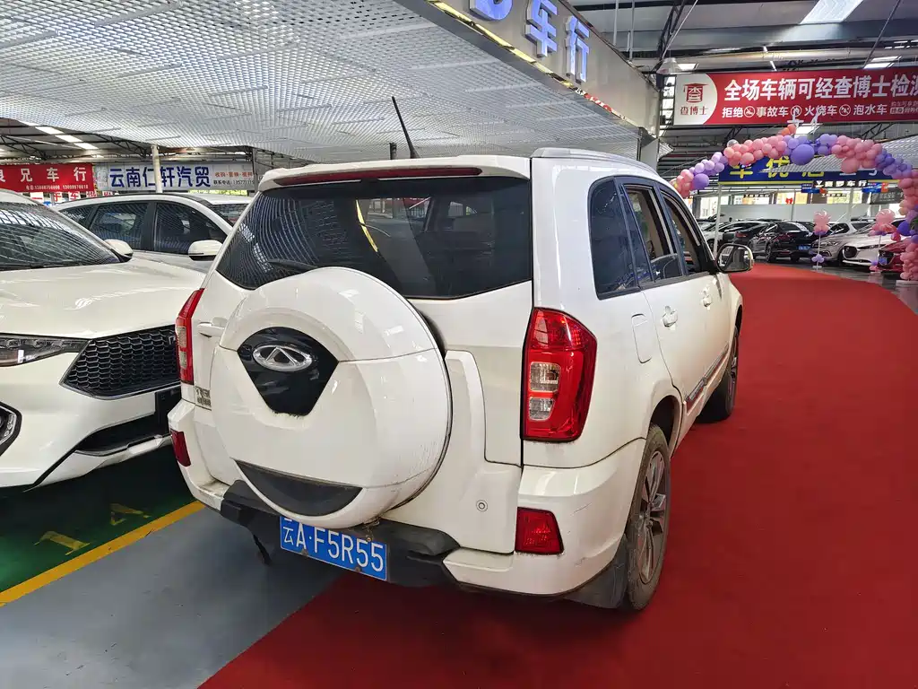 Chery Tiggo 3 2014 — фото 5