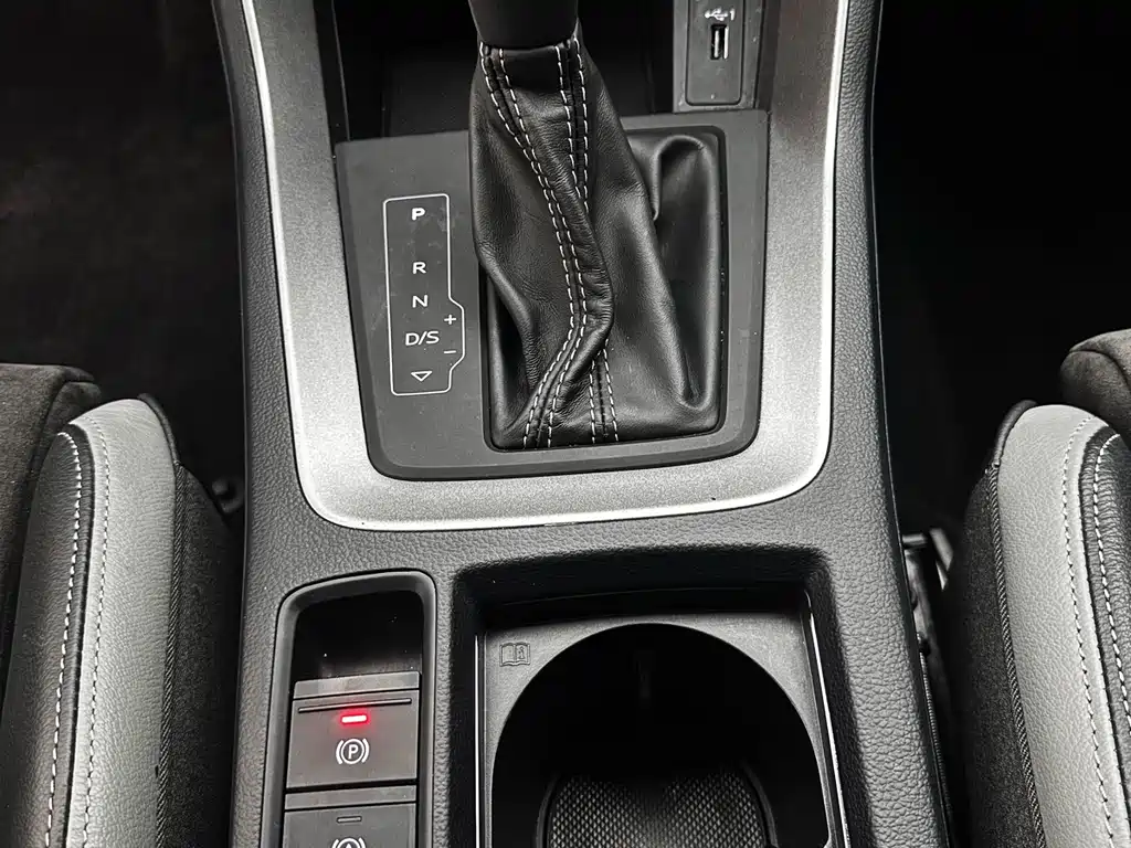 Audi Q3 2021 — фото 14
