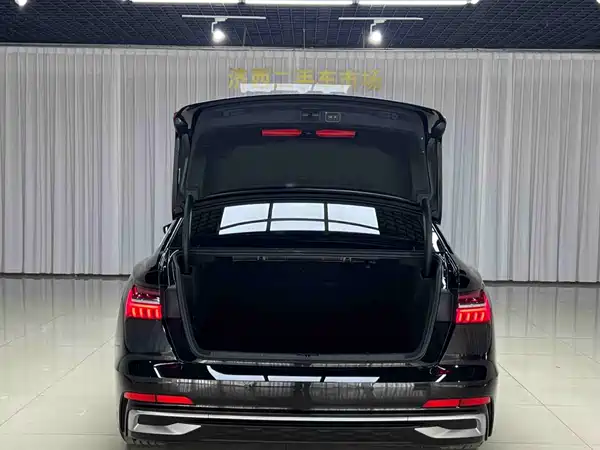 Audi A6L 2023