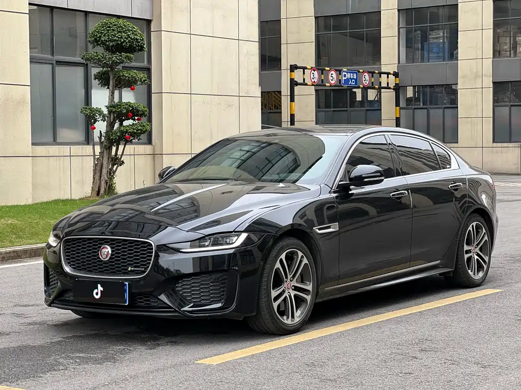 Jaguar XEL 2020