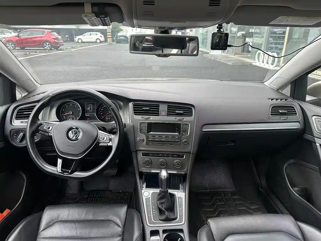 Volkswagen Golf 2015 — фото 10