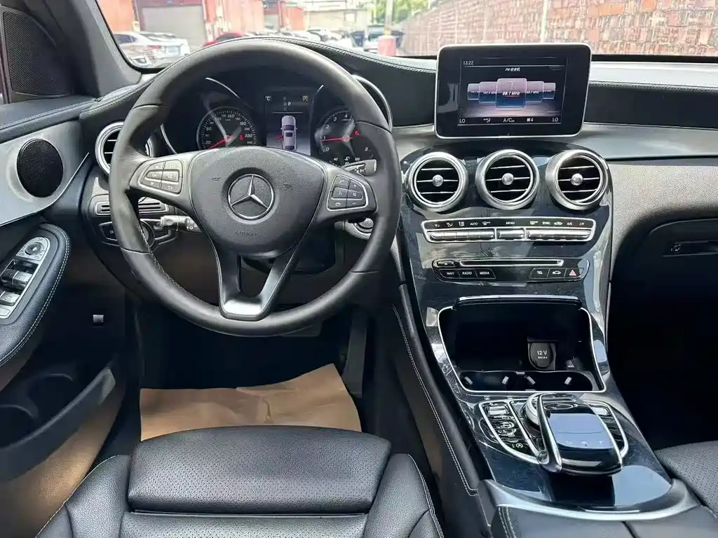 Mercedes-Benz GLC Coupe 2019 — фото 6