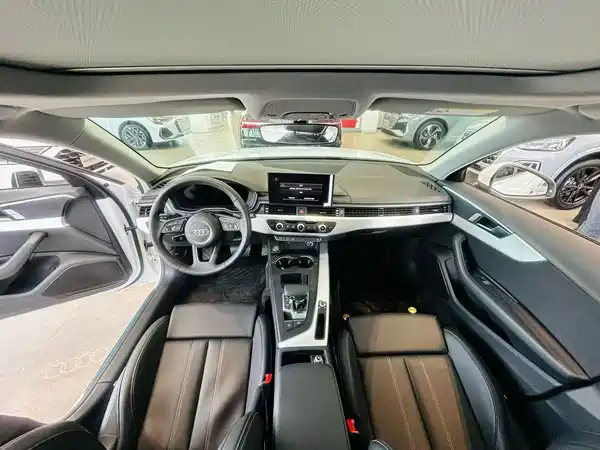 Audi A4L 2024