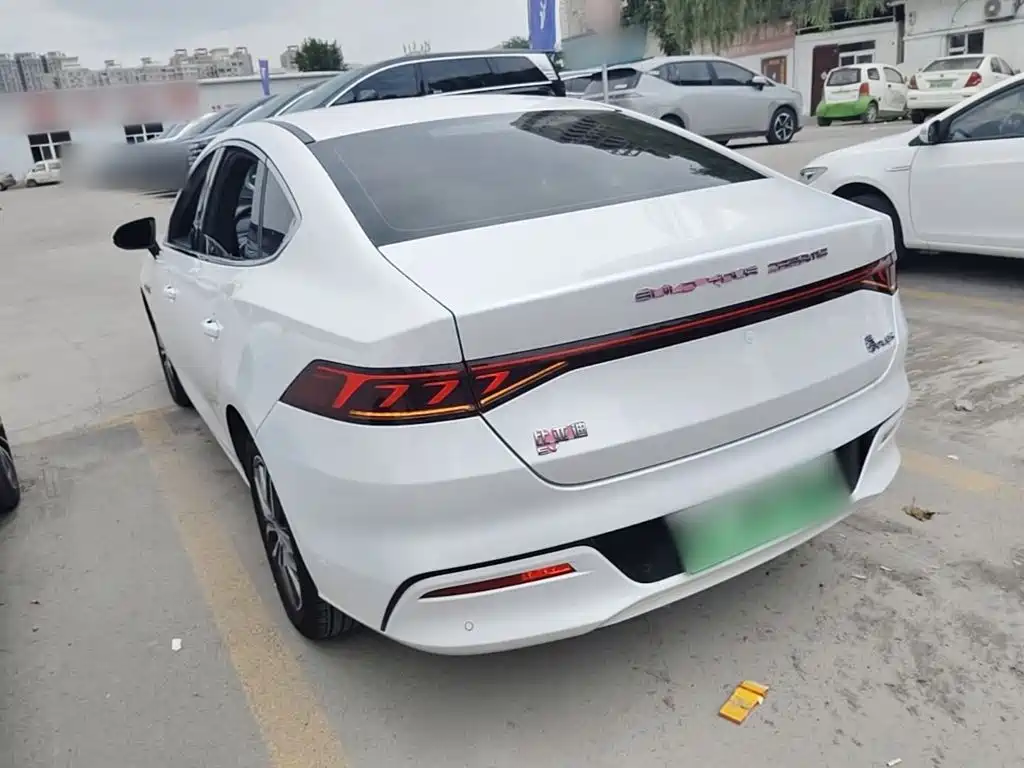 BYD Qin PLUS 2022 — фото 5