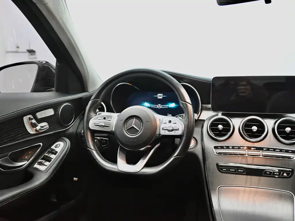 Mercedes-Benz C-Class 2021 — фото 11