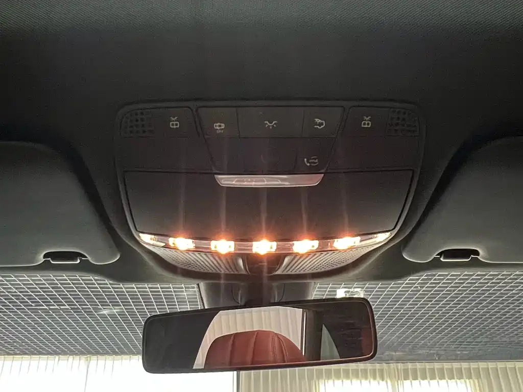 Mercedes-Benz GLC 2020 — фото 17