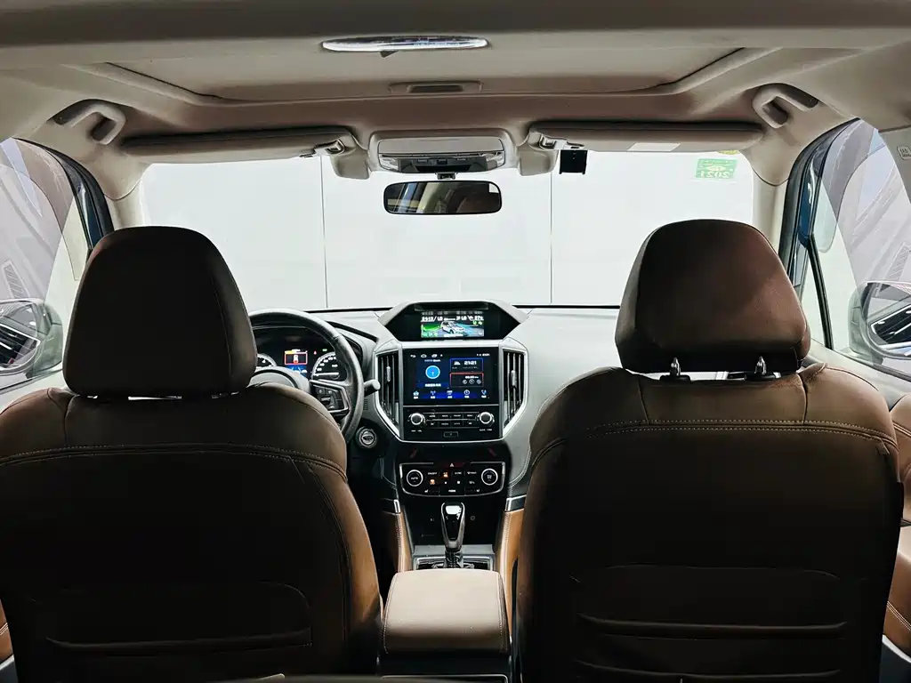 Subaru Forester 2019 — фото 24