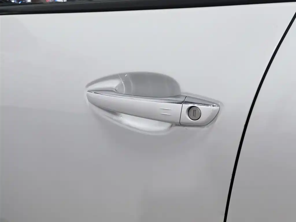 Peugeot 4008 2019 — фото 18