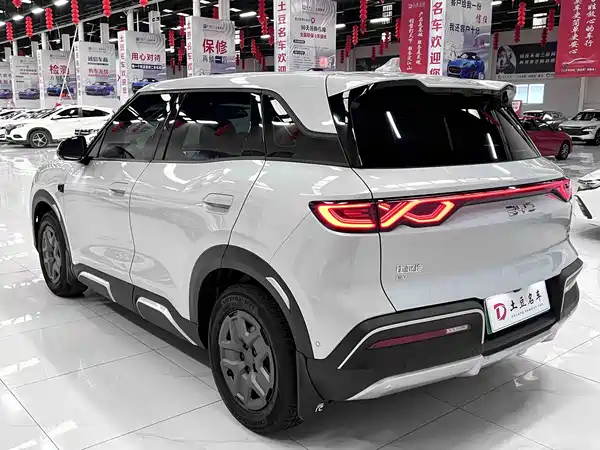 BYD Yuan UP 2025