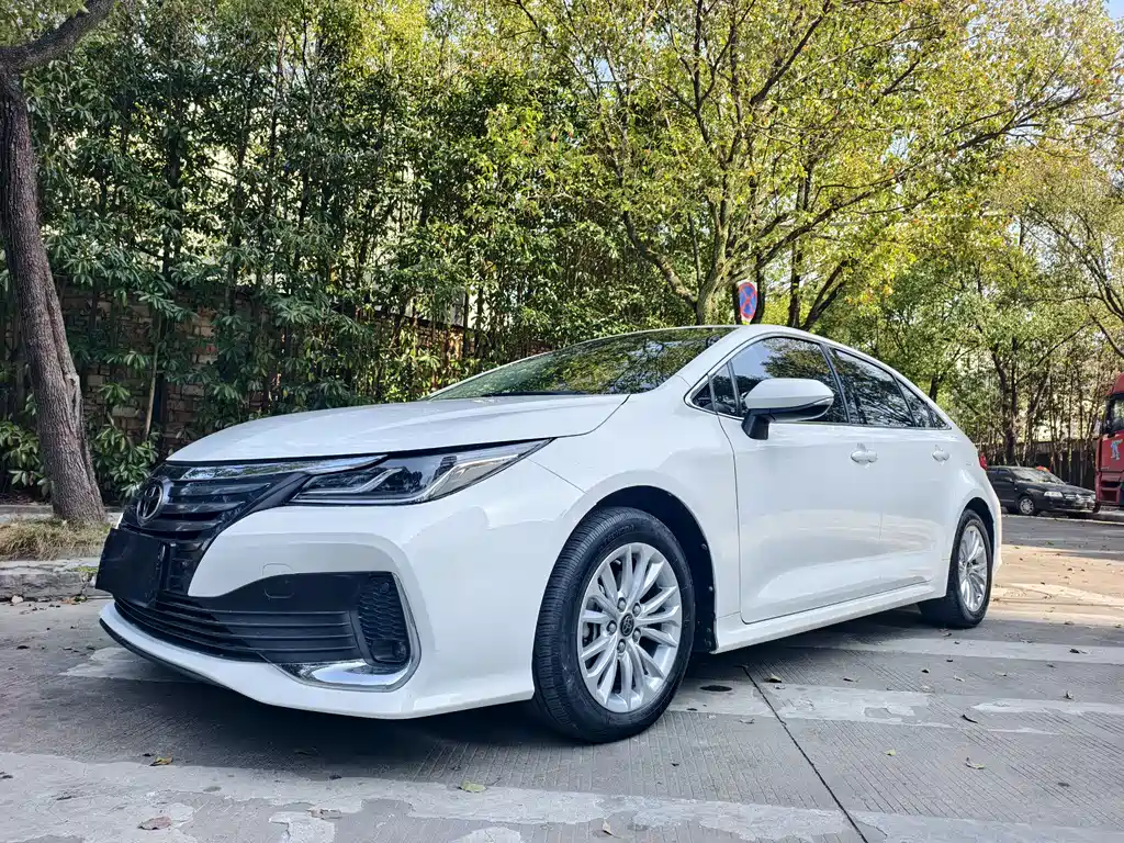 Toyota Allion 2023 — фото 1