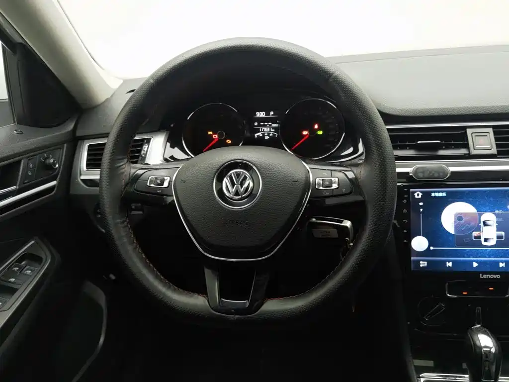 Volkswagen Bora 2018 — фото 11