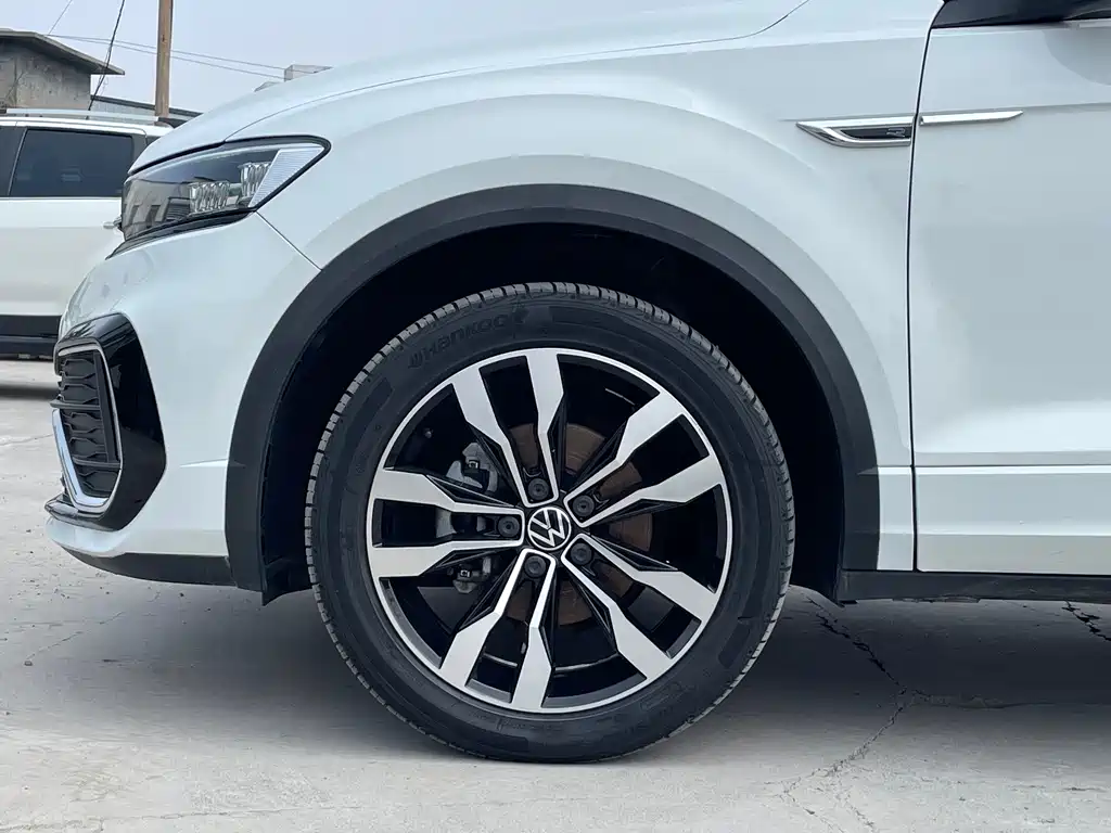Volkswagen T-Roc 2022 — фото 10