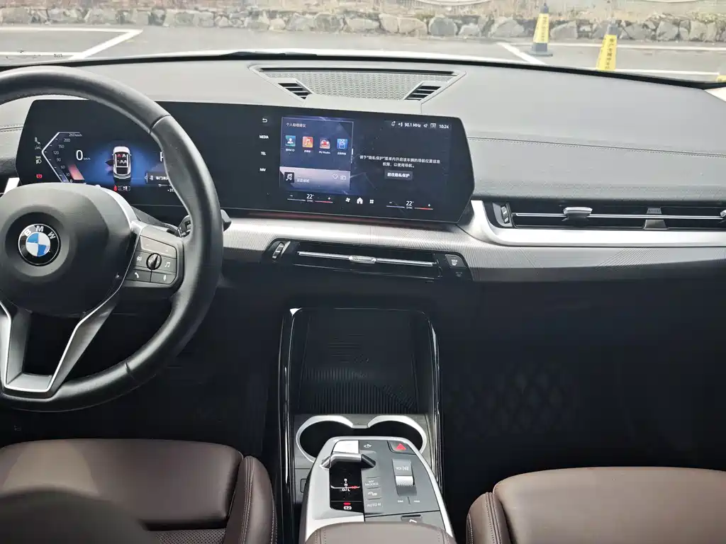 BMW X2 2025 — фото 10
