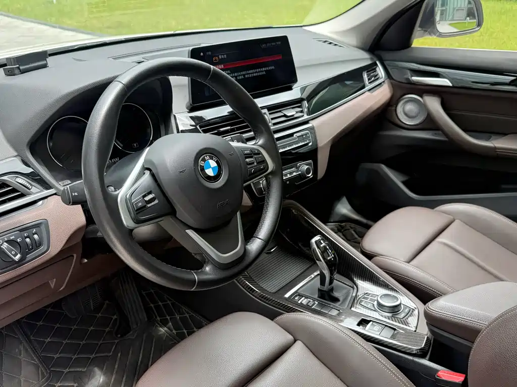 BMW X1 2020 — фото 9