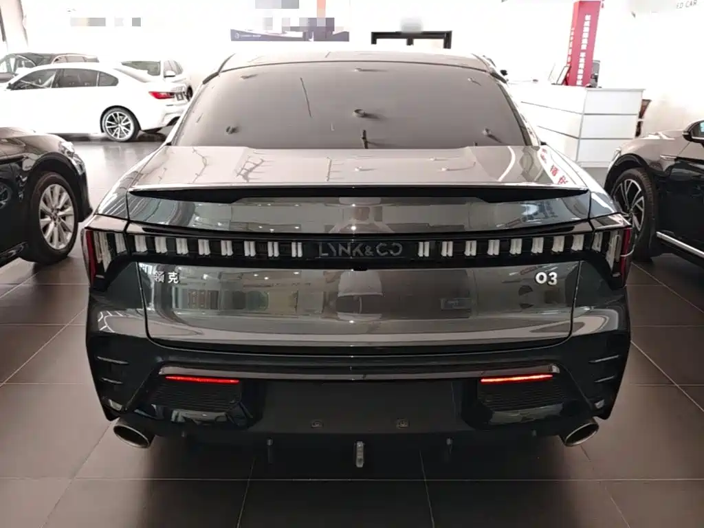 Lynk & Co 03 2023