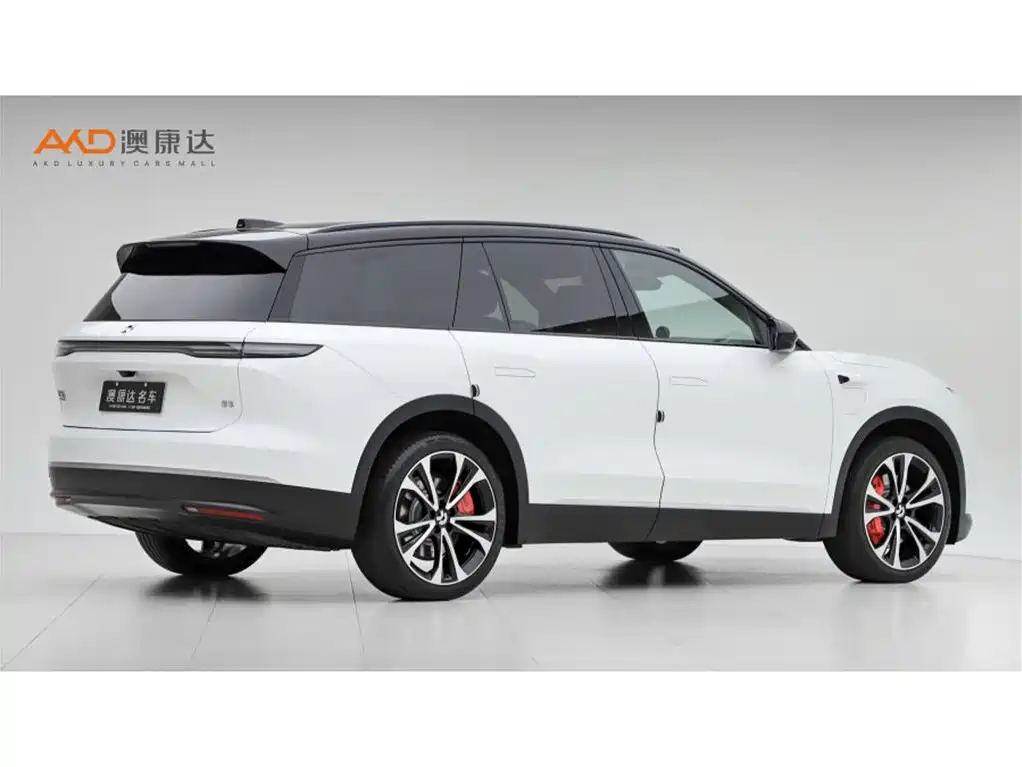 NIO ES8 2023