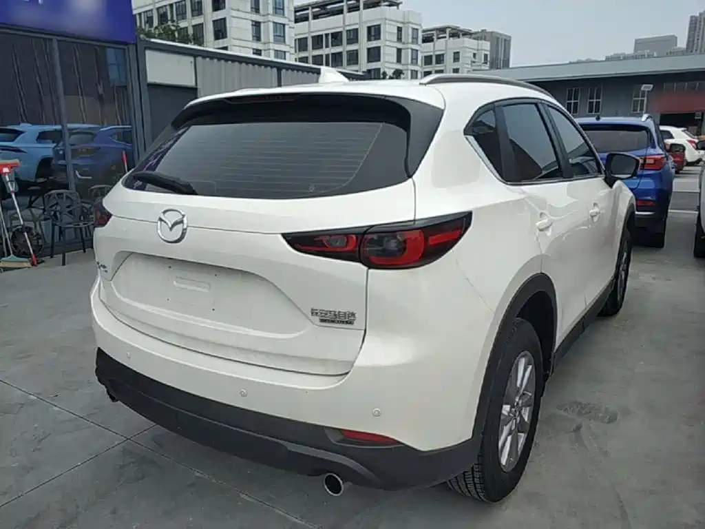 Mazda CX-5 2024