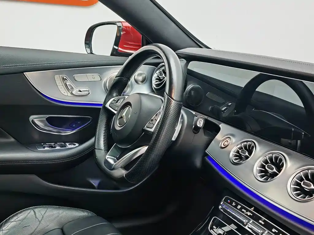Mercedes-Benz E-Class 2018 — фото 22