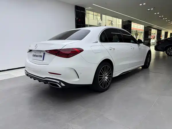 Mercedes-Benz C-Class 2022