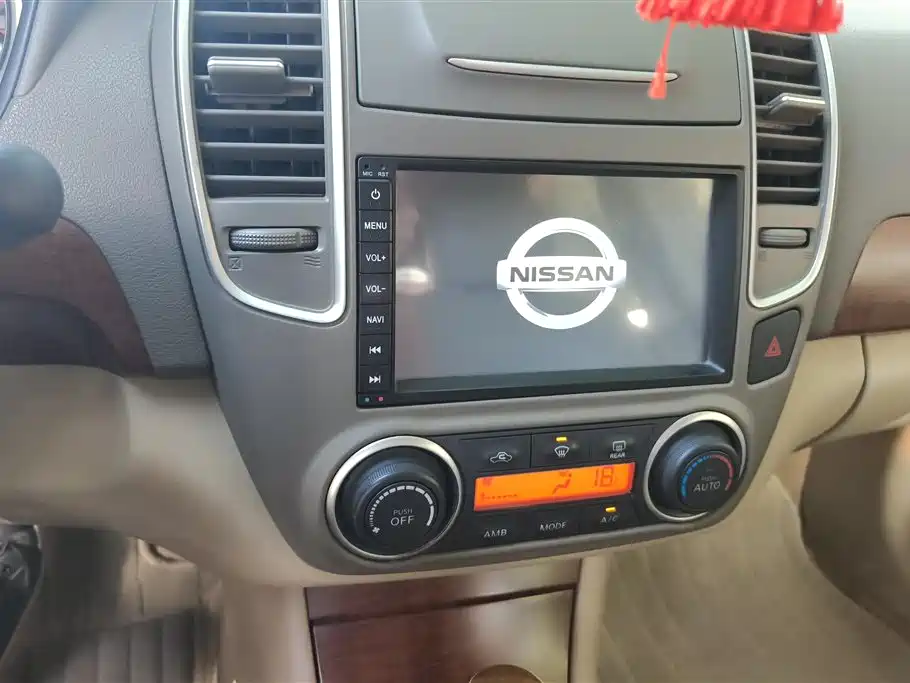 Nissan Sylphy 2012 — фото 13