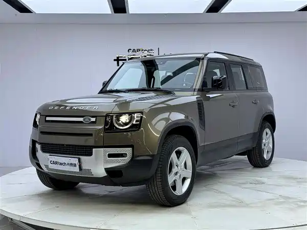 Land Rover Defender 2020