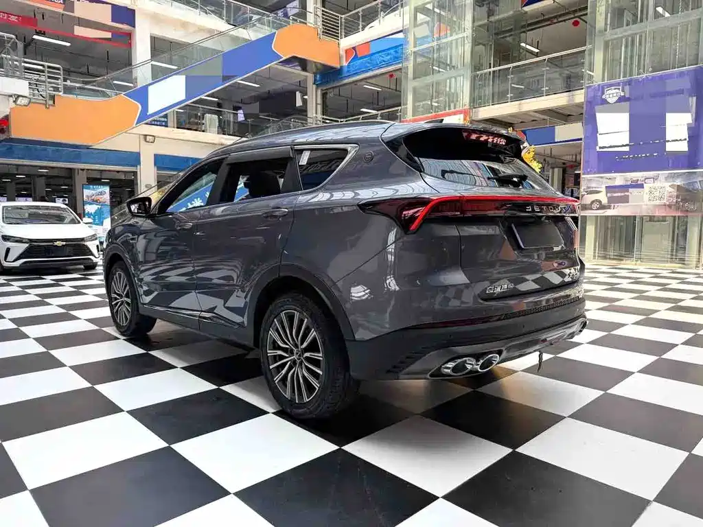 Jetour X70 PLUS 2023 — фото 17