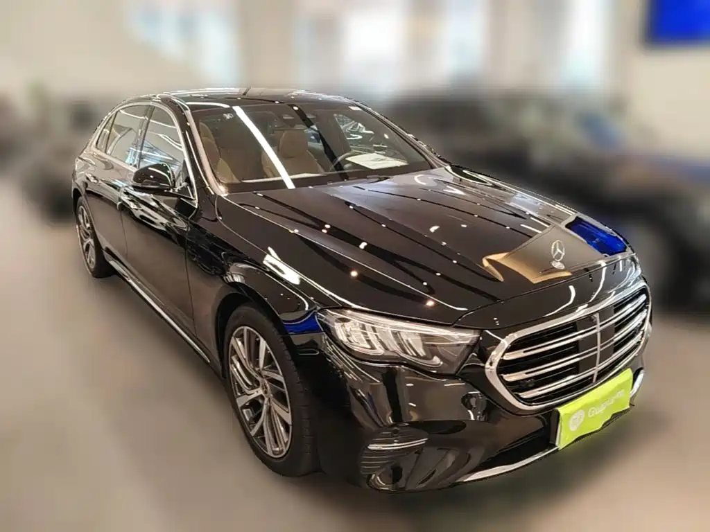 Mercedes-Benz E-Class 2024