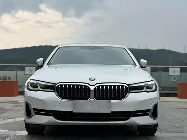 BMW 5 Series 2023