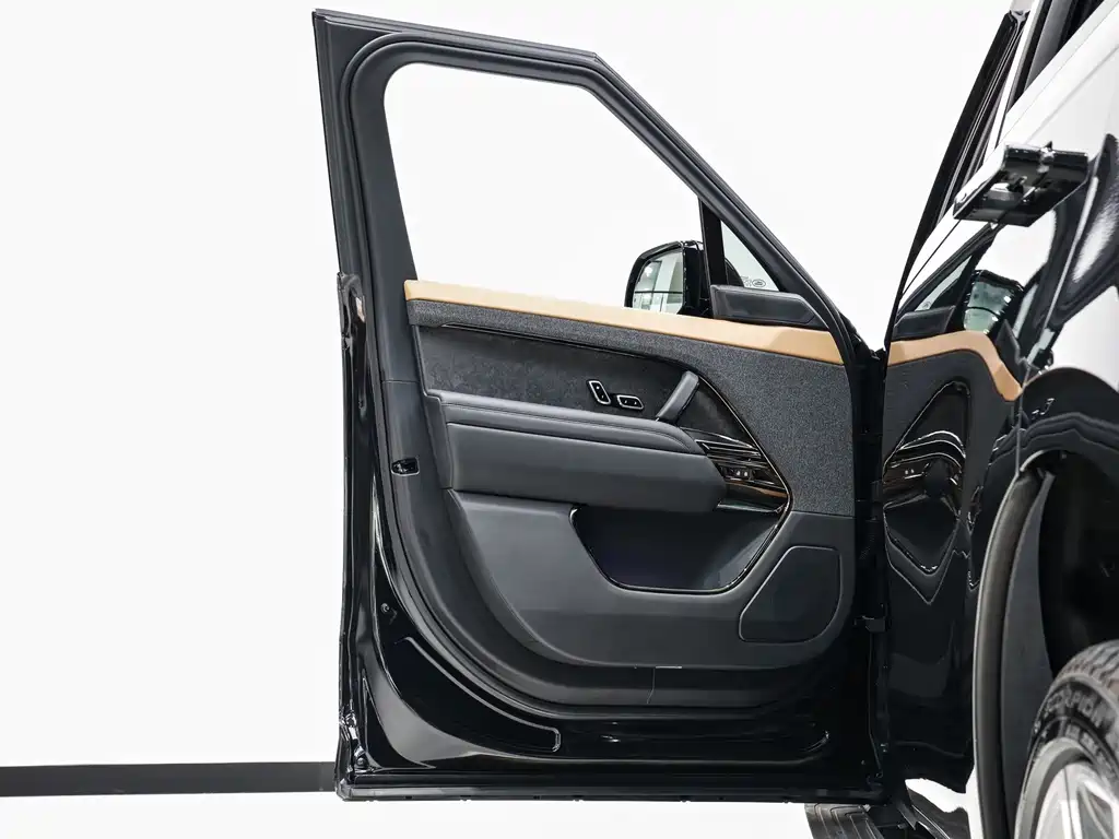 Land Rover Range Rover Sport 2024 — фото 14