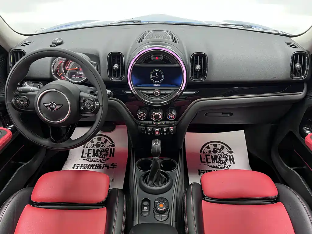 MINI Countryman 2019 — фото 24