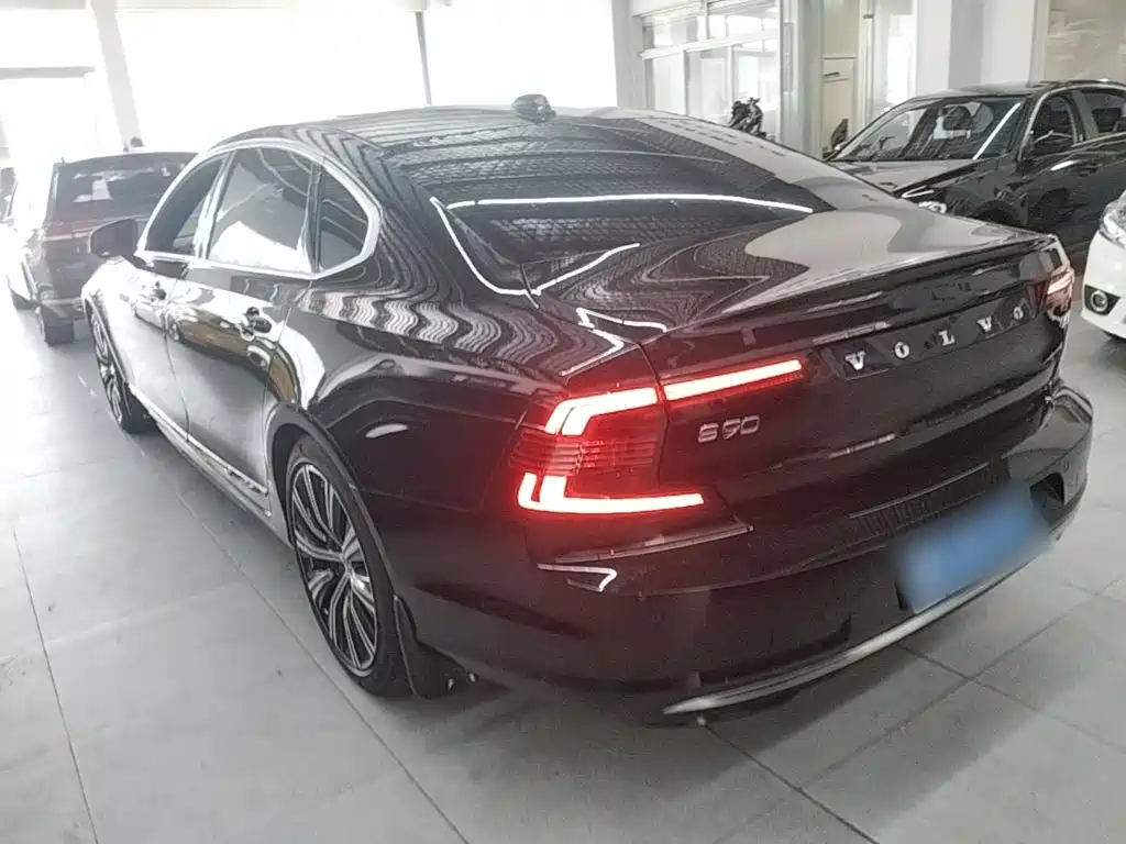 Volvo S90 2023 — фото 5